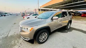 2019 GMC Acadia in dubai
