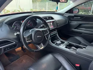 2016 Jaguar XE
