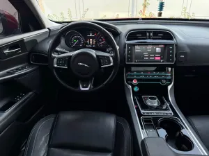 2016 Jaguar XE