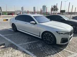 2022 BMW 7-Series in dubai