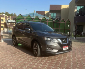 2019 Nissan Rogue in dubai