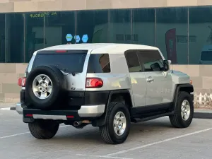 2008 تويوتا أف جي كروزر