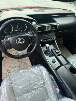2016 Lexus IS 200