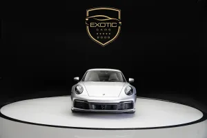 2024 Porsche 911 Carrera