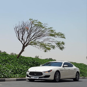 2019 Maserati Ghibli I in dubai