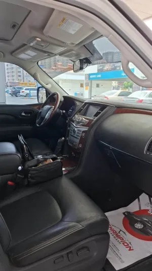 2019 Infiniti QX80