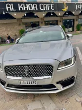 2017 Lincoln Continential in dubai