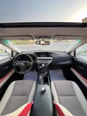 2011 لكزس ار آكس