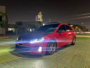 2015 Volkswagen Golf in dubai