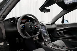2014 McLaren P1