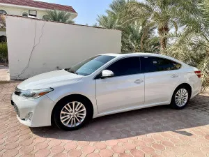 2014 تويوتا كورولا in dubai