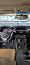 2016 لكزس اي اس