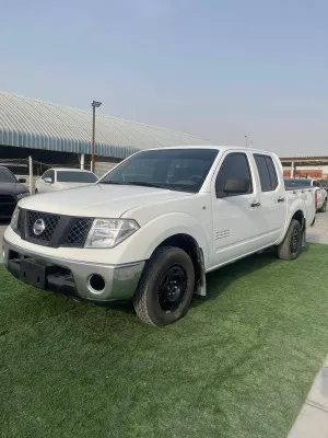 2010 Nissan Pickup in dubai