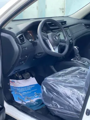 2018 نيسان روج