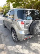 2011 دايهاتسو سيريون 