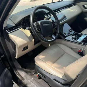 2019 لاند روفر رينج روفر فيلار 