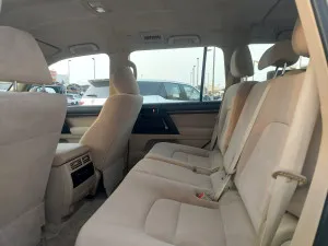 2019 Toyota Land Cruiser