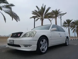 2001 لكزس آل آس ٤٣٠ in dubai