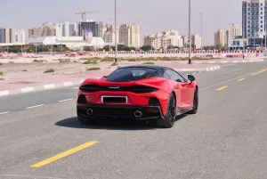 2023 ماكلارين جي تي