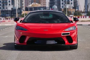2023 ماكلارين جي تي