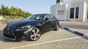 2020 لكزس اي اس