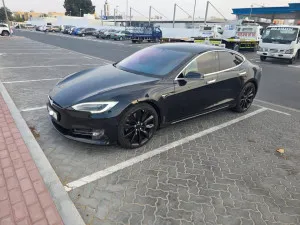 2017 Tesla Model S in dubai