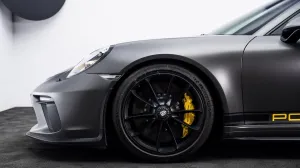 2018 Porsche 911 Carrera