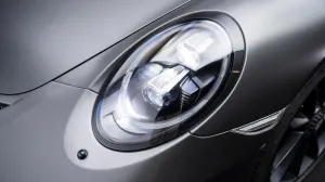 2018 Porsche 911 Carrera