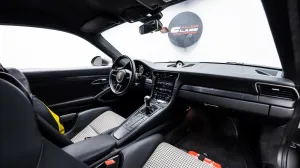 2018 Porsche 911 Carrera
