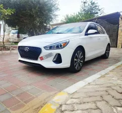 2020 Hyundai Elentra in dubai