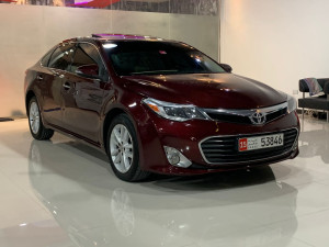 2015 Toyota Avalon in dubai