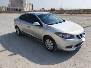 2014 Renault Fluence in dubai