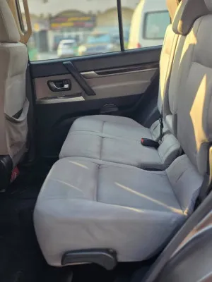 2015 Mitsubishi Pajero