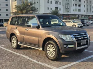2015 Mitsubishi Pajero
