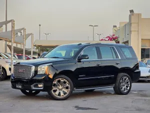 2015 GMC Yukon in dubai