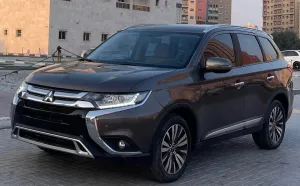 2019 ميتسوبيشي أوتلاندر in dubai