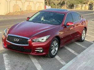 2016 Infiniti Q50 in dubai