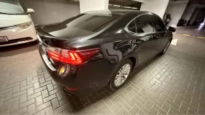 2017 Lexus ES