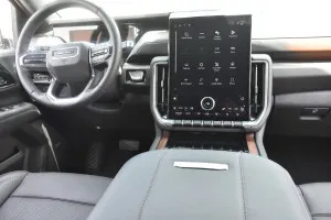 2025 GMC Denali