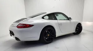 2010 بورش 911 كاريرا