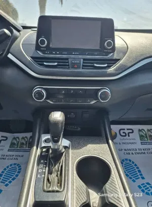 2021 نيسان آلتيما