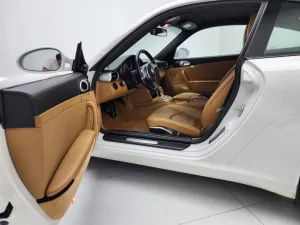 2010 بورش 911 كاريرا