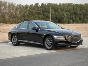 2023 Genesis G80