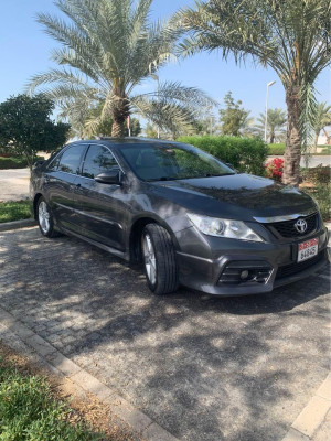 2015 Toyota Aurion in dubai