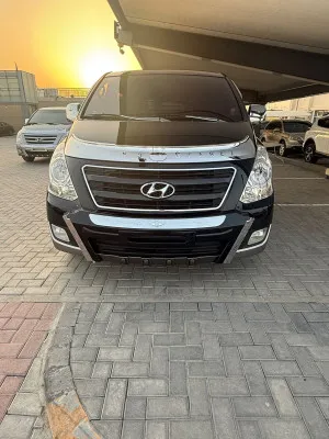 2016 Hyundai H1 in dubai