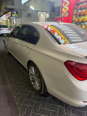 2011 BMW 7-Series
