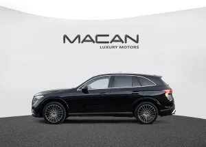 2023 Mercedes-Benz GLC