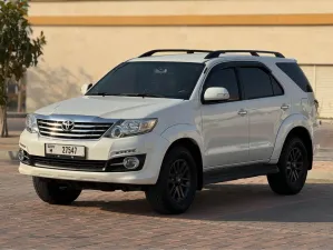 2015 Toyota Fortuner