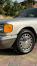1991 Mercedes-Benz 500 560