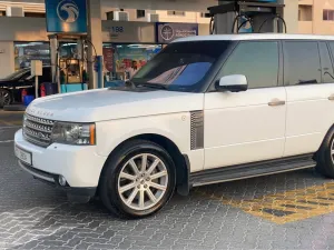 2011 Land Rover Range Rover in dubai
